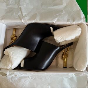 Bottega Veneta Knot leather mules.